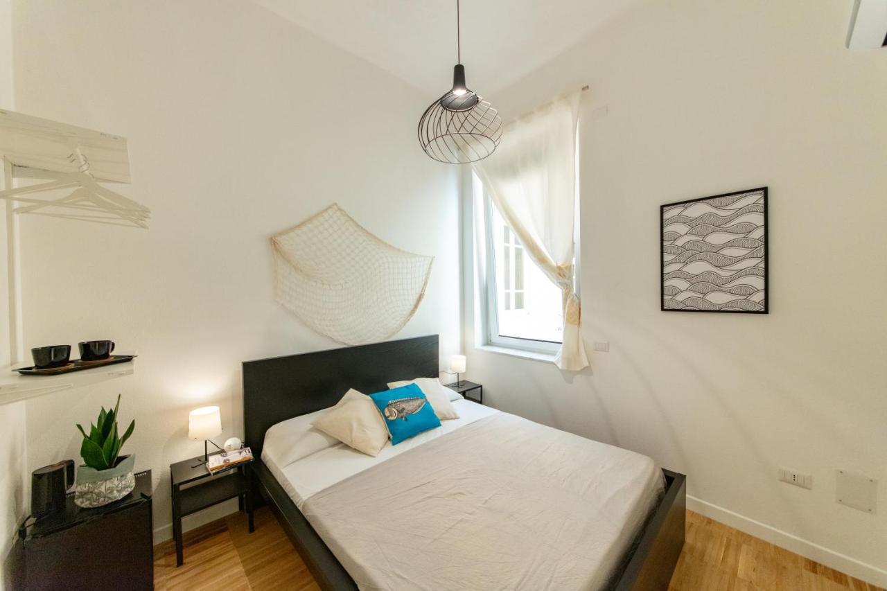 Lele'S Rooms Cagliari Buitenkant foto