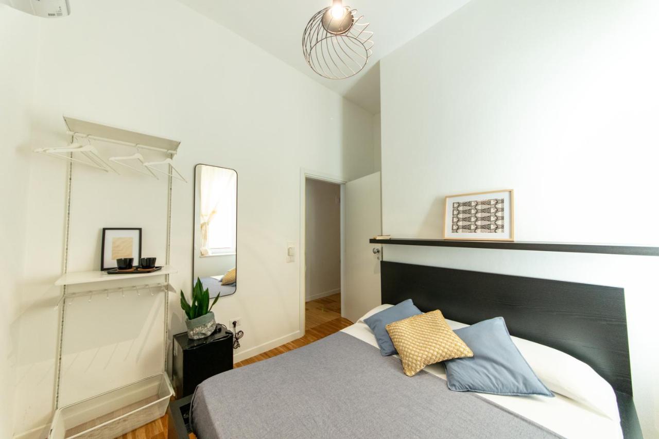 Lele'S Rooms Cagliari Buitenkant foto