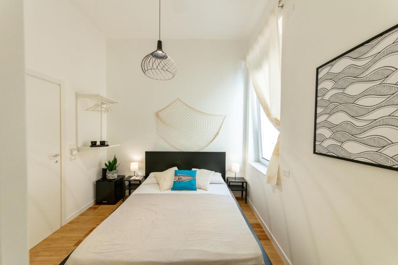 Lele'S Rooms Cagliari Buitenkant foto