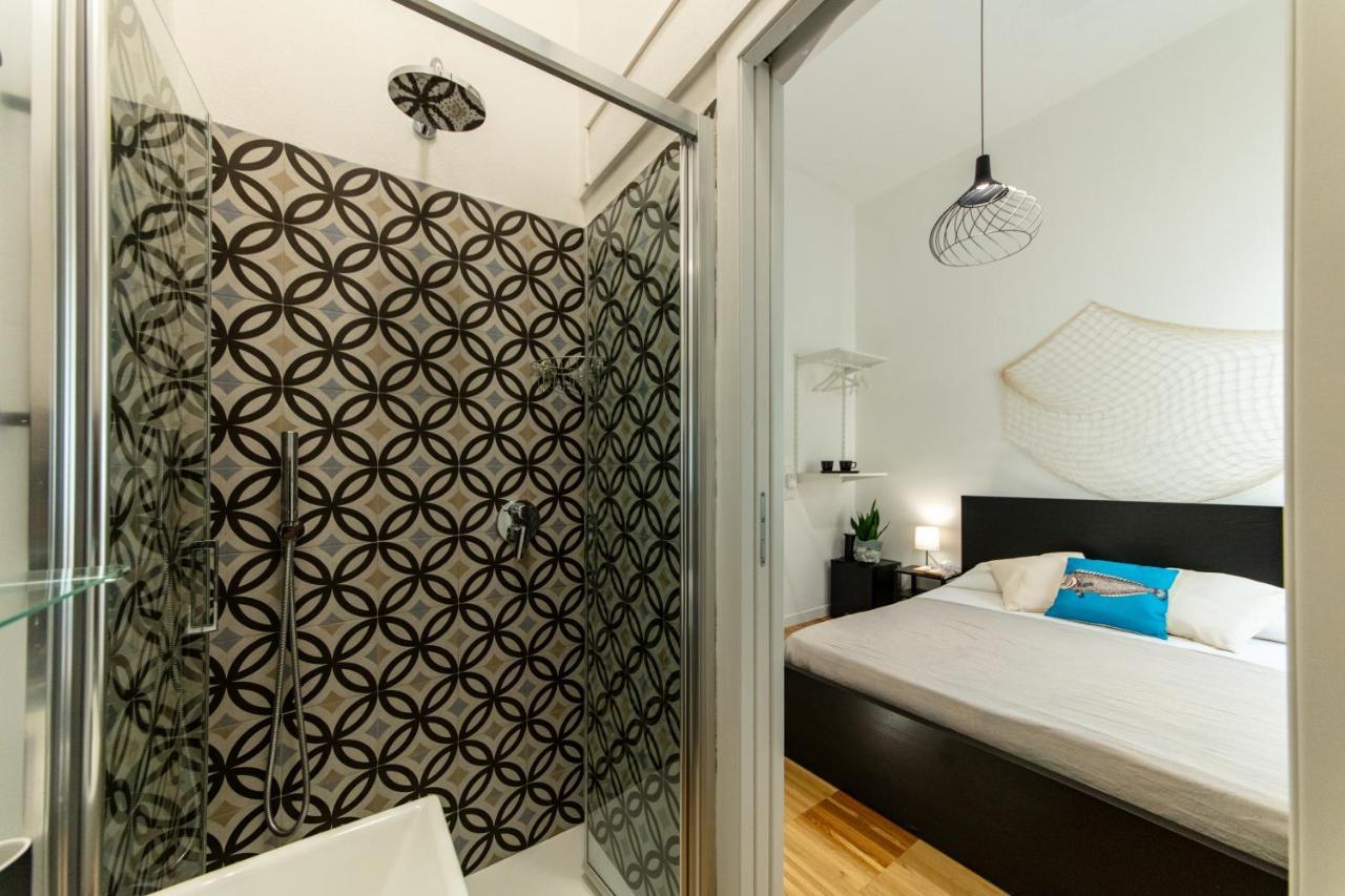 Lele'S Rooms Cagliari Buitenkant foto